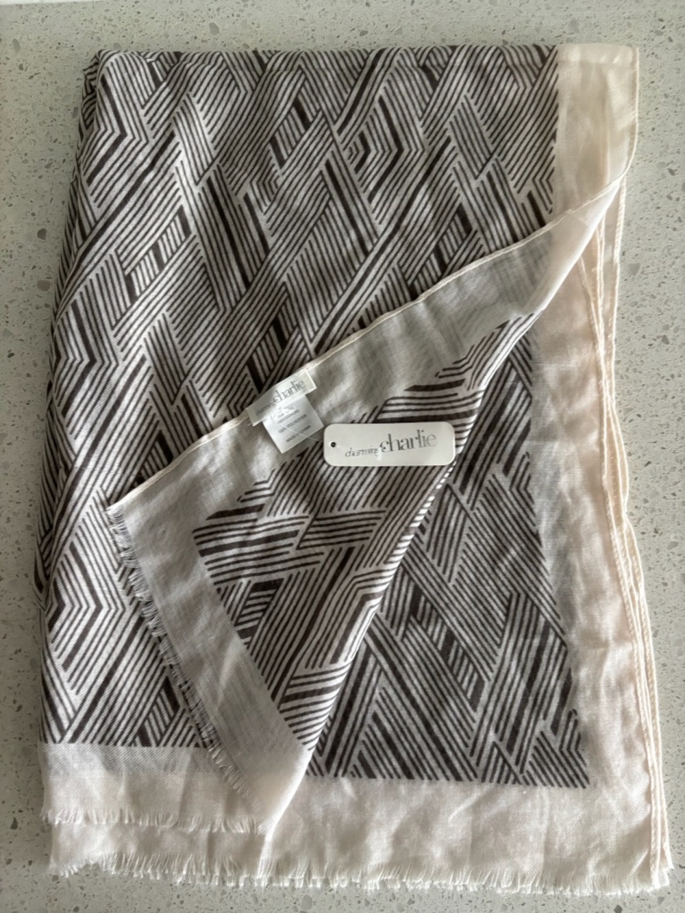 Charming Charlie scarf nwt